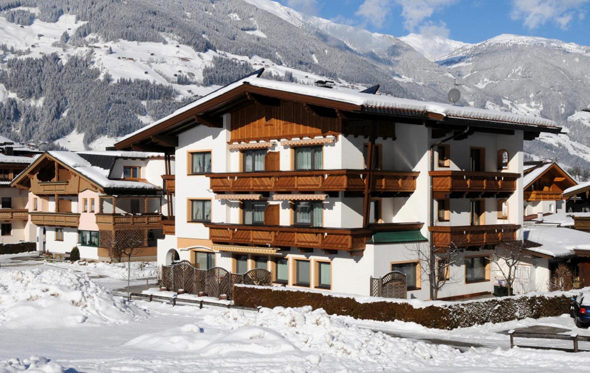 Ferienwohnungen Rahm Mayrhofen Oda fotoğraf