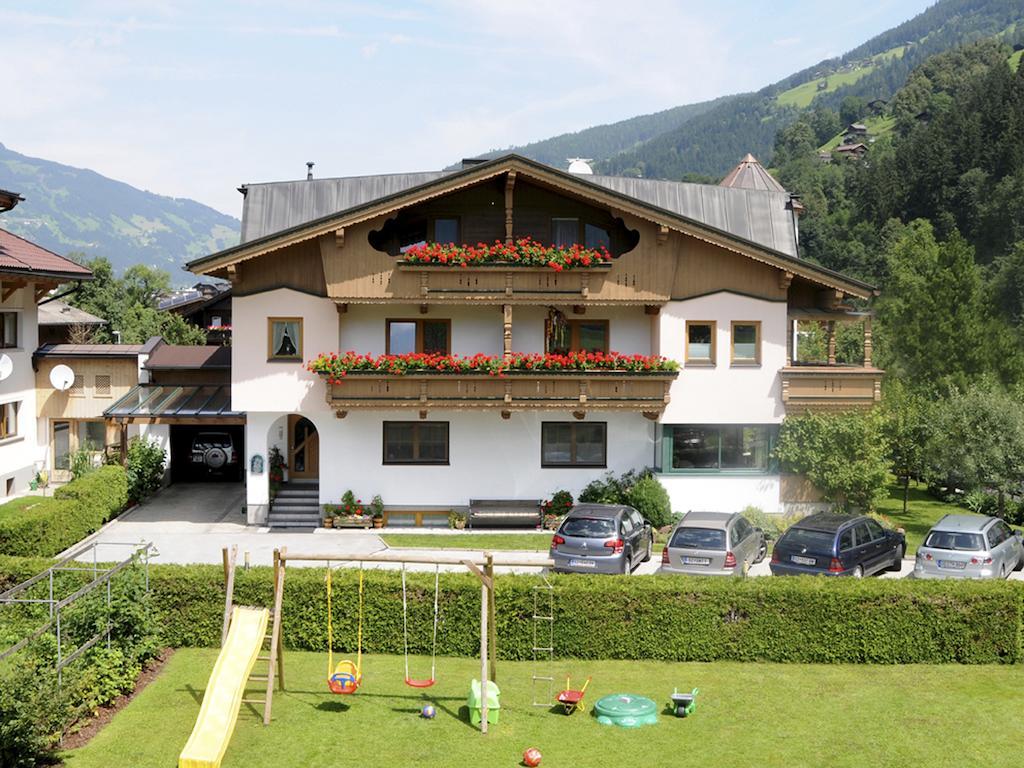 Ferienwohnungen Rahm Mayrhofen Oda fotoğraf